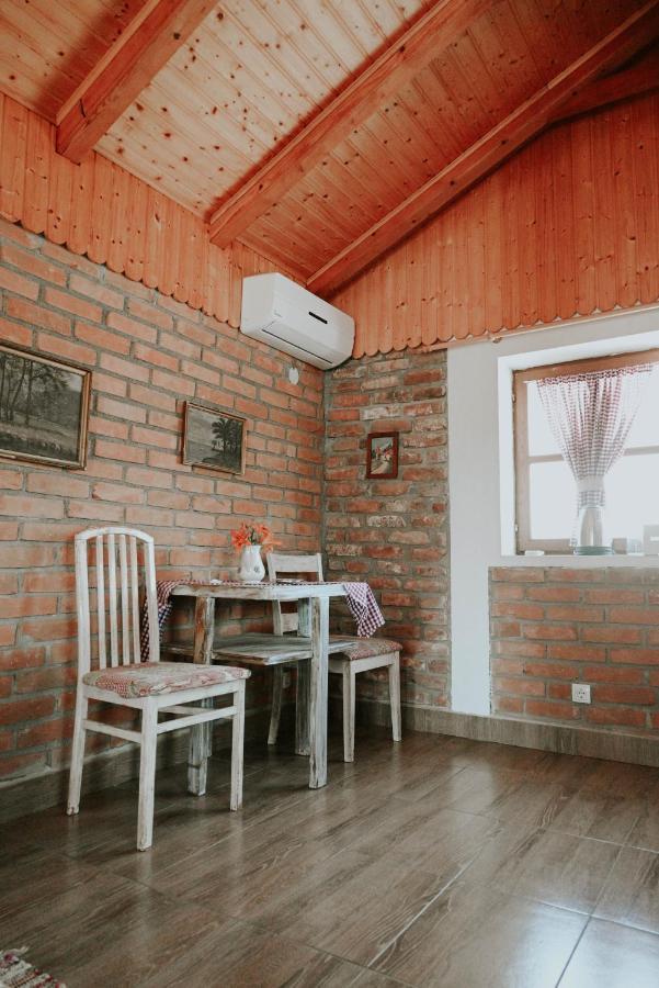 Studio Apartment Romeo Velika Gorica Exterior photo