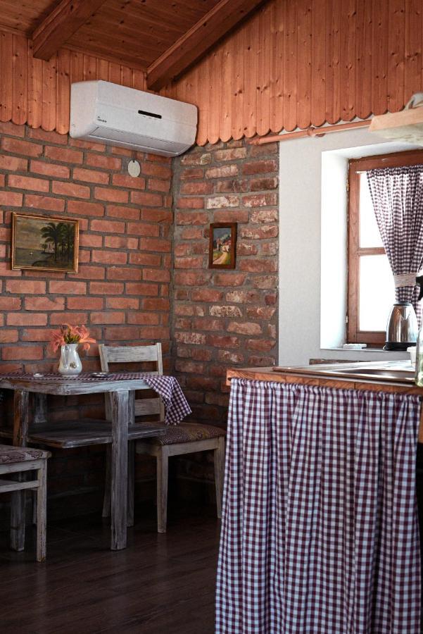 Studio Apartment Romeo Velika Gorica Exterior photo